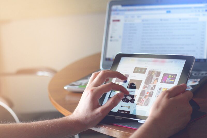 website manager comparing mobile and desktop